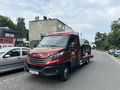 Pomoc drogowa 24h | Tanie holowanie i laweta